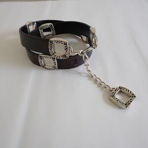 Womens Embossed Leather Belt Sz 34 Brown Black Reversible Silver Chain Conchos